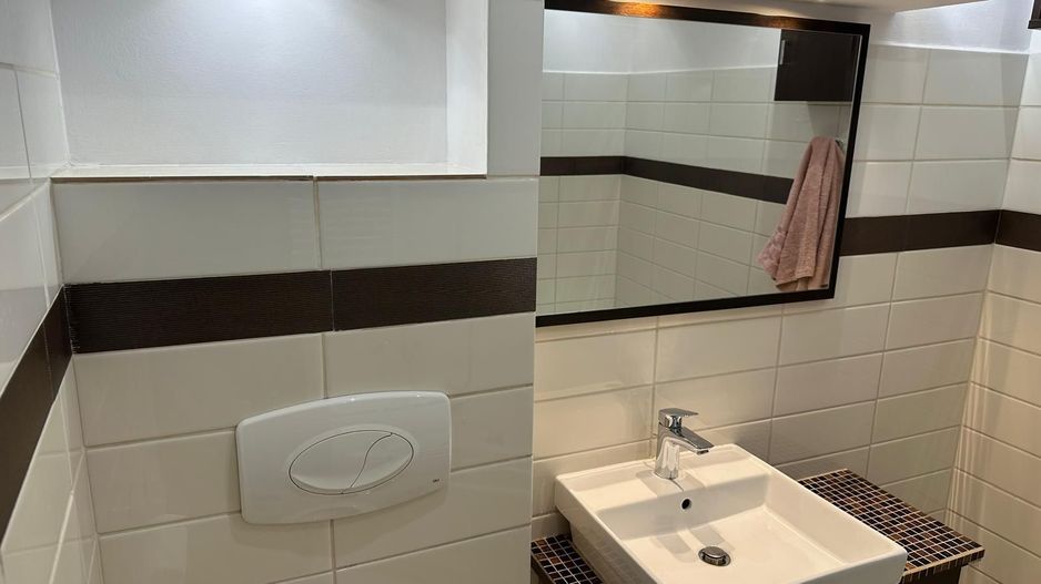 Inchiriere 3 camere termen scurt minim 1 luna , Centru -  Unirii, - Poză 12