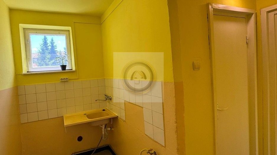 Apartament  cu preț redus | 2 camere | 40 m² | Etaj 1 | Zonă liniștită - Poză 4