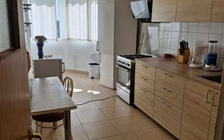 AP. 3 CAMERE 1 MAI, 82 MP UTILI, NEMOBILAT, DECOMANDAT, COMISION 0% - Poză 6