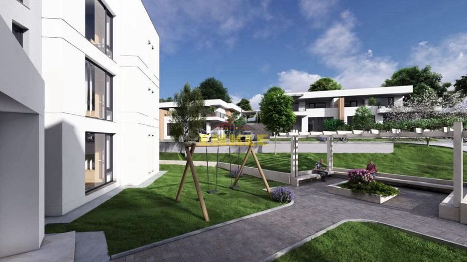 De vânzare imobil nou – P+2, 12 apartamente moderne - Poză 1