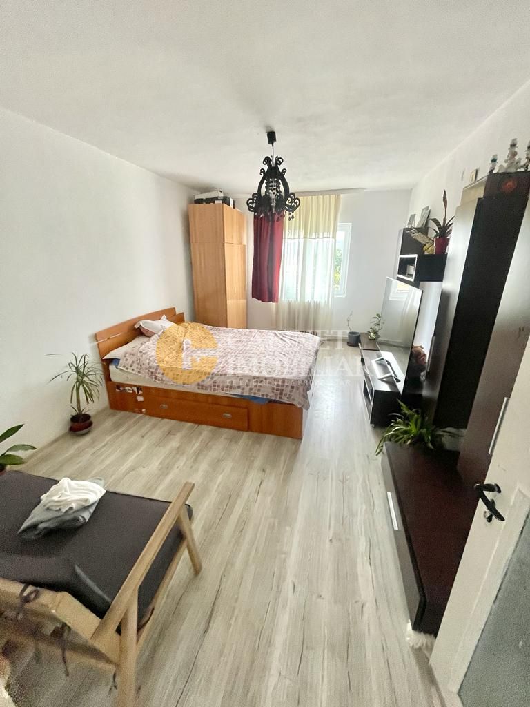 Soseaua Pacurari- 922 euro/mp  Etaj 2 Apartament 4 camere - 78 mp - Poză 2