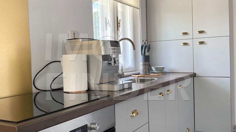 Vanzare 3 camere, in vila, Zona Piata Engels, renovat complet - Poză 9