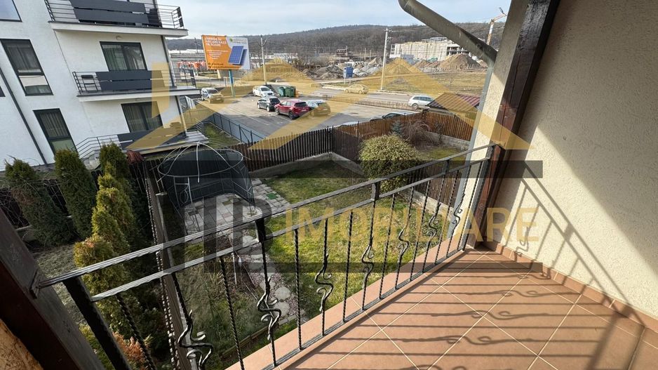 Casa cu 4 camere, 150 mp utili, parcare, Zona Livezeni - Poză 17