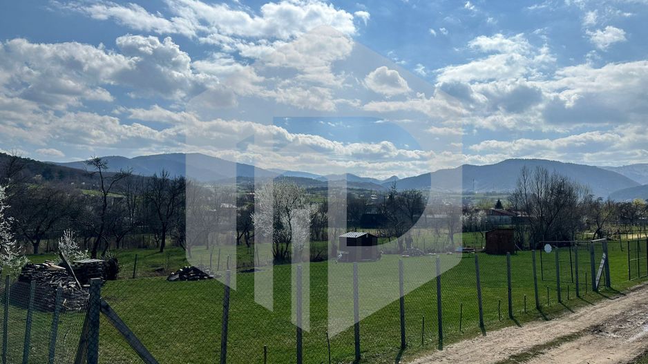 Creează-ți propriul paradis: Terenul cu potențial nelimitat te așteaptă - Poză 9