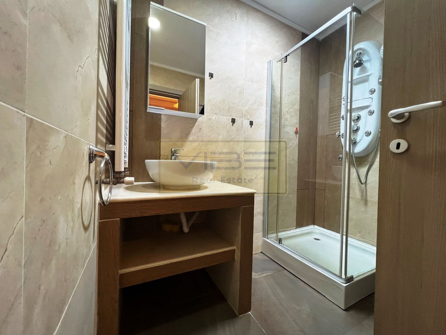 Apartament 2 camere + parcare Podul de fier - Restaurant Little Texas - Poză 18