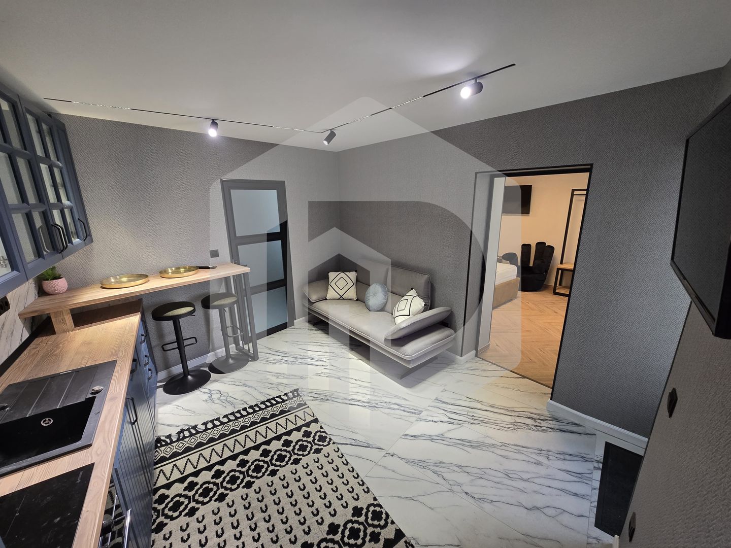 Apartament superb 2 dormitoare zona Ultracentrala - Poză 2