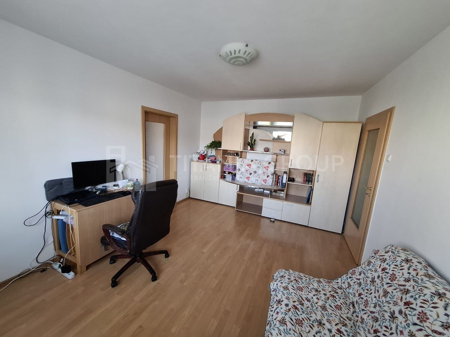 Apartament 2 camere, zona Astra - Poză 1
