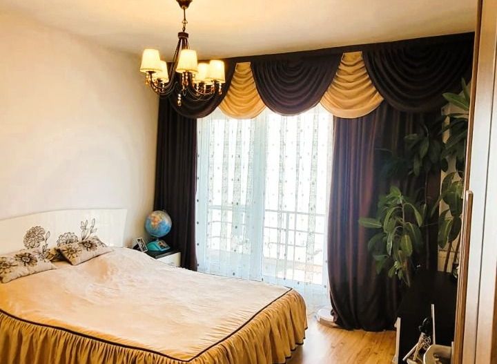 Casă 4 camere P+1 de vanzare   Domnești - Poză 11