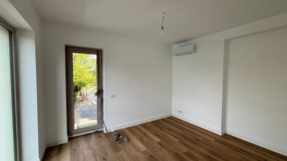 4 Camere I Spatios I Loc Parcare - Poză 7