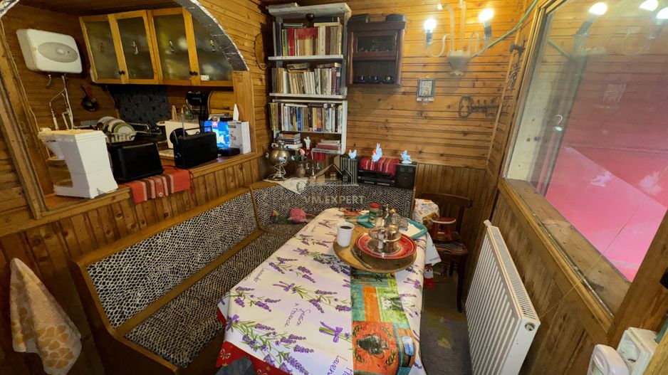 CASA DE VACANTA ZONA RUCAR - POSADA - Poză 36