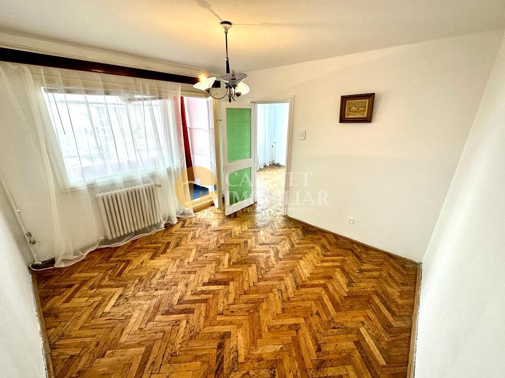 Apartament cu 2 camere la bulevard - 50mp - Bloc fara risc - Podu ros - Poză 8