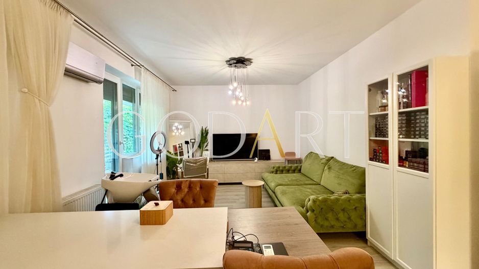 Apartament 3 camere | Curte | Mobilat Utilat LUX | Parcare - Poză 2