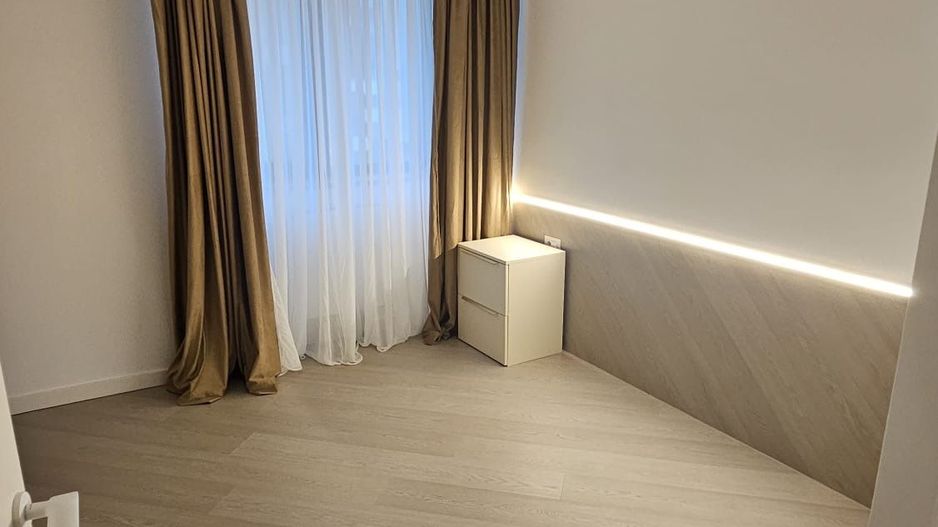 Apartament 3 camere superb mobilat – Pipera- Cortina North| Loc de parcare&boxă - Poză 8