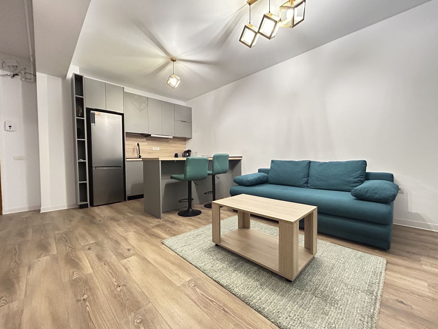 Apartament 2 camere Mamaia Nord vedere la mare - Poză 1