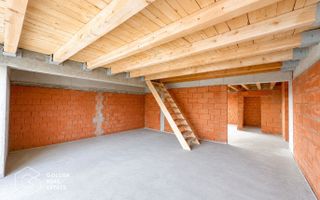 Penthouse cu potential exceptional, la rosu, 170mp, mansardabil pana la 300mp - Poză 8