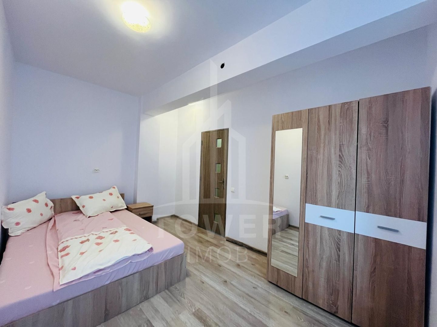Apartament 3 camere decomandat - Poză 9