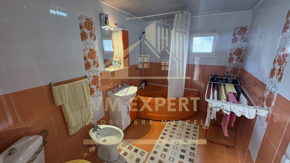 VILA 5 CAMERE, TEREN 600 MP, RUCAR - Poză 15