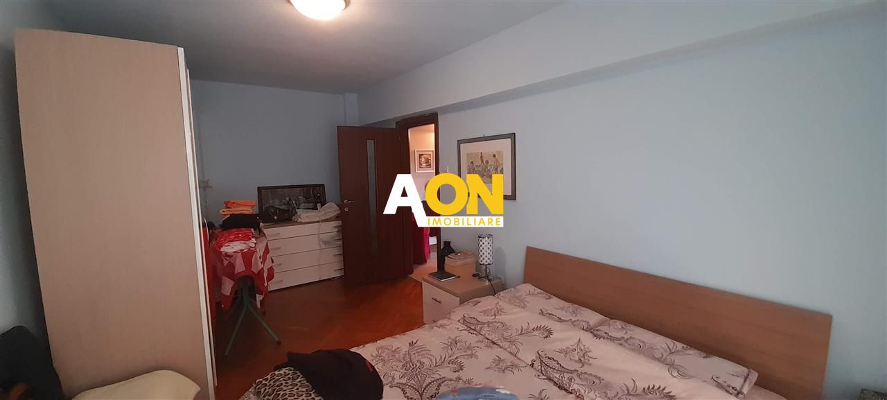 Apartament 3 camere cu scara interioara zona ultracentrala - Poză 12