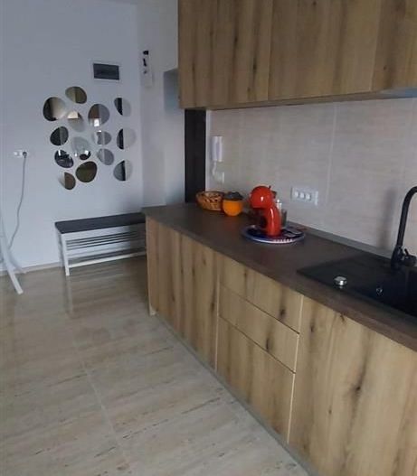 1 camera parter loc de parcare BLOC NOU-Benzinaria ESSO - Poză 12