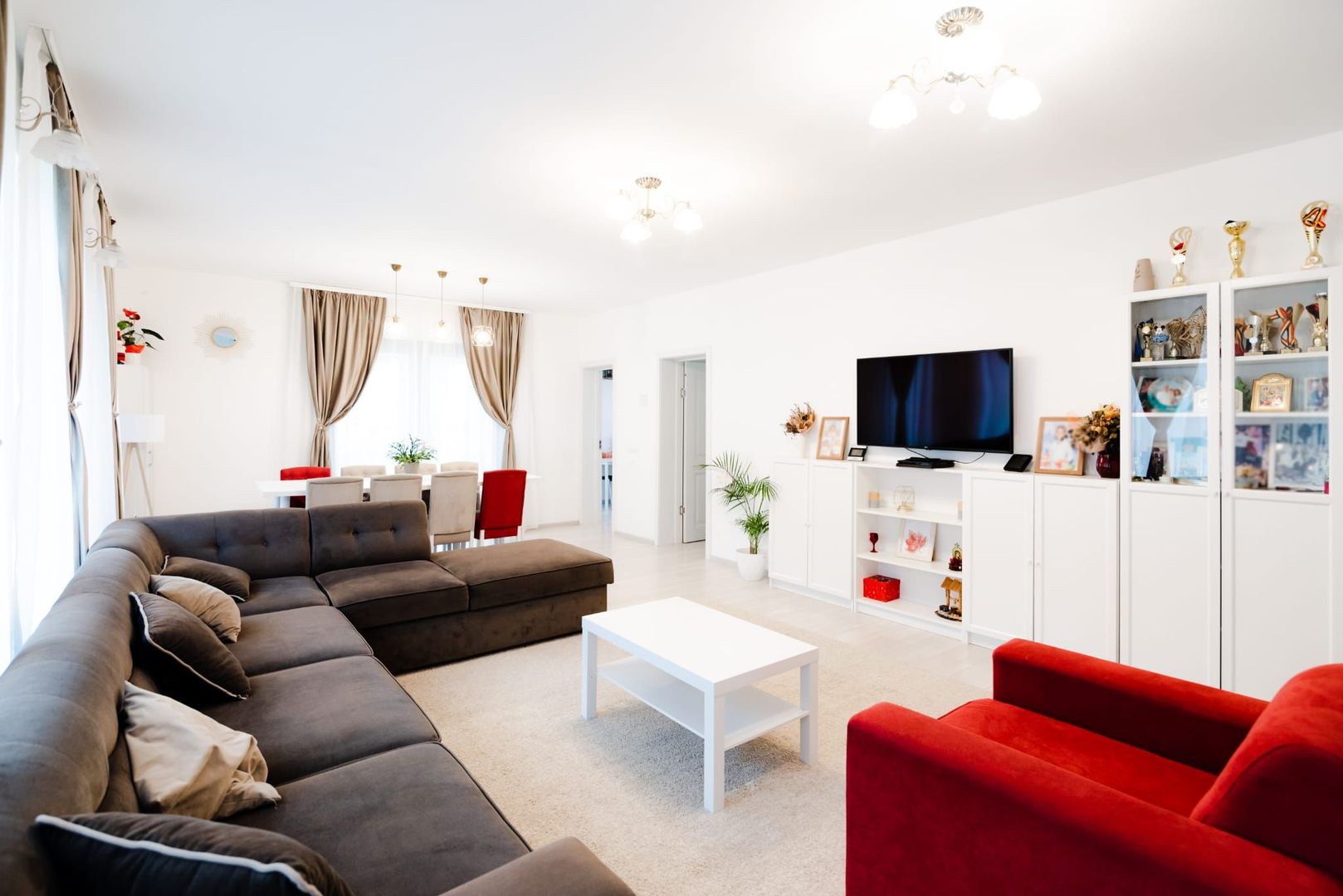 Casă parter cu 3 dormitoare, Grigorescu - Poză 3