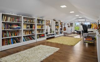 Oportunitate Rară: Vilă pe Lac | 1.898 mp Teren | Piscină - Poză 15