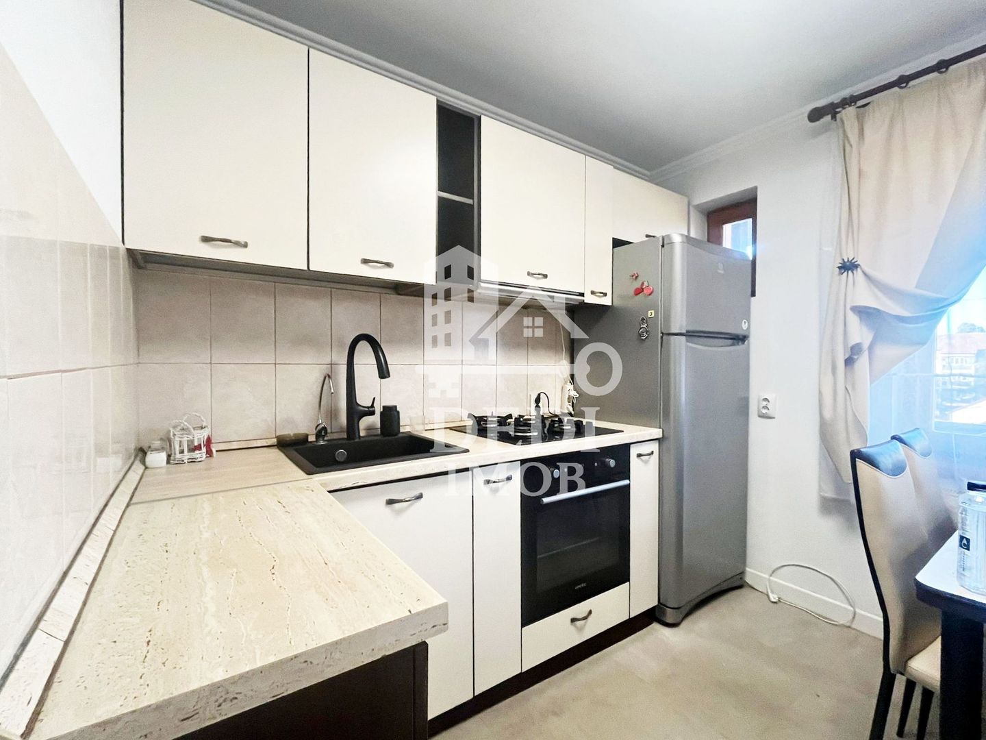Apartament cu 2 camere de vanzare zona Cantemir,Oradea - Poză 6