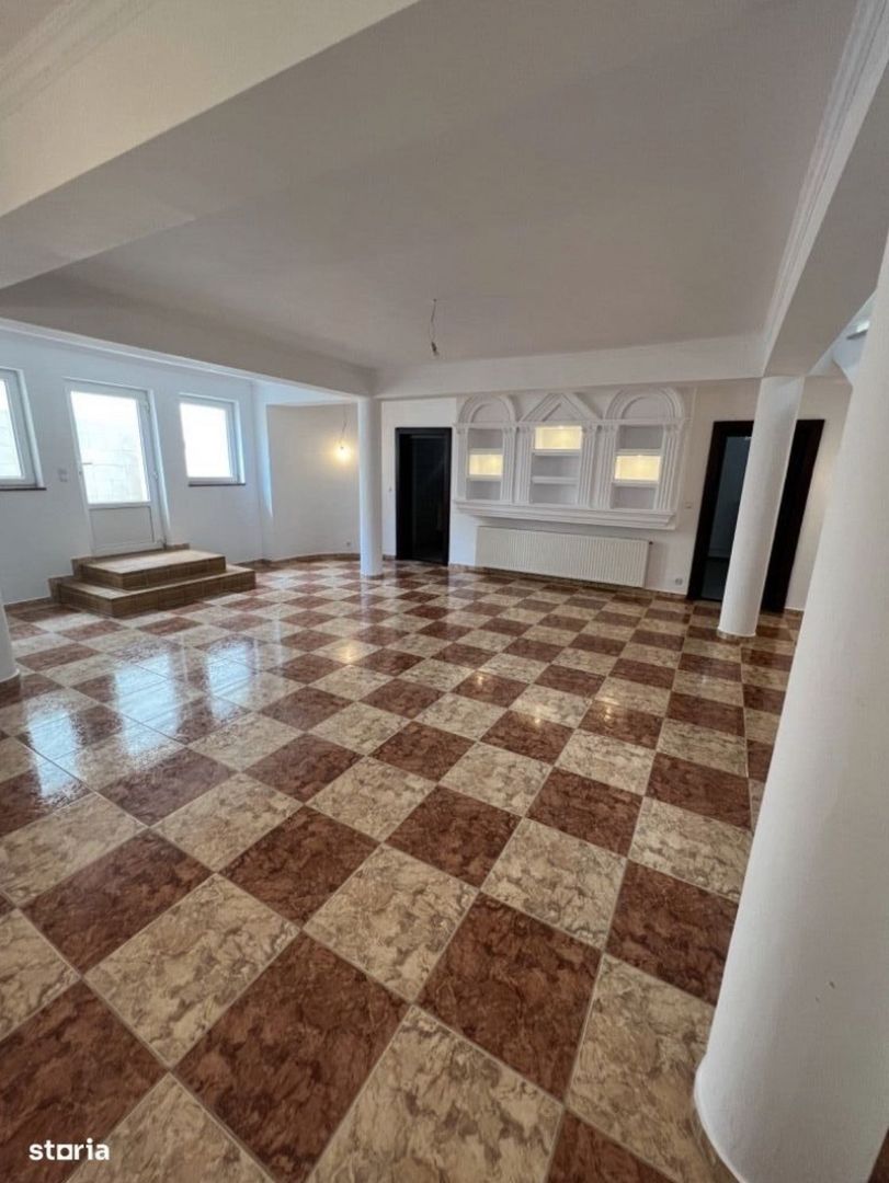 Vand casa in Titulescu - Poză 5