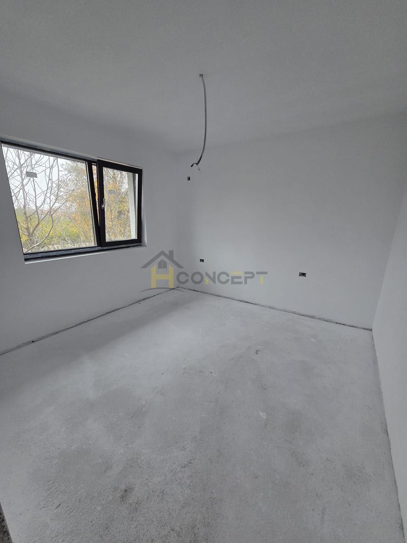 Vila individuala 4 camere finisaje la alegere Str Martisor - Poză 8