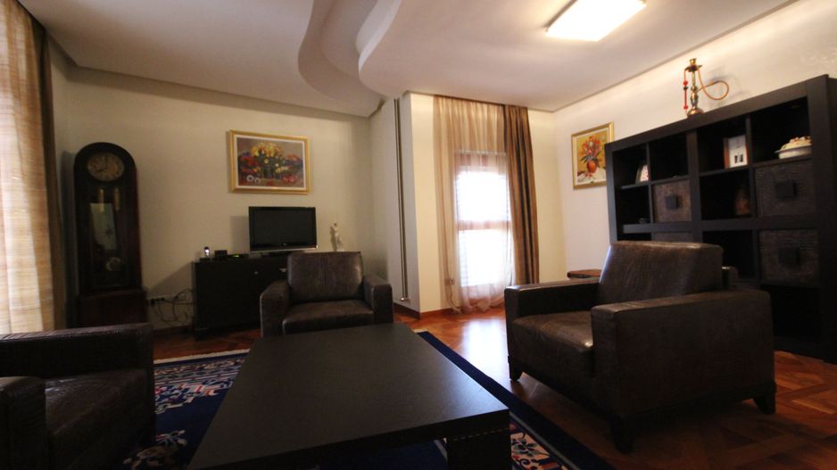 Casa pretabila birouri, camin de batrani - Poză 35