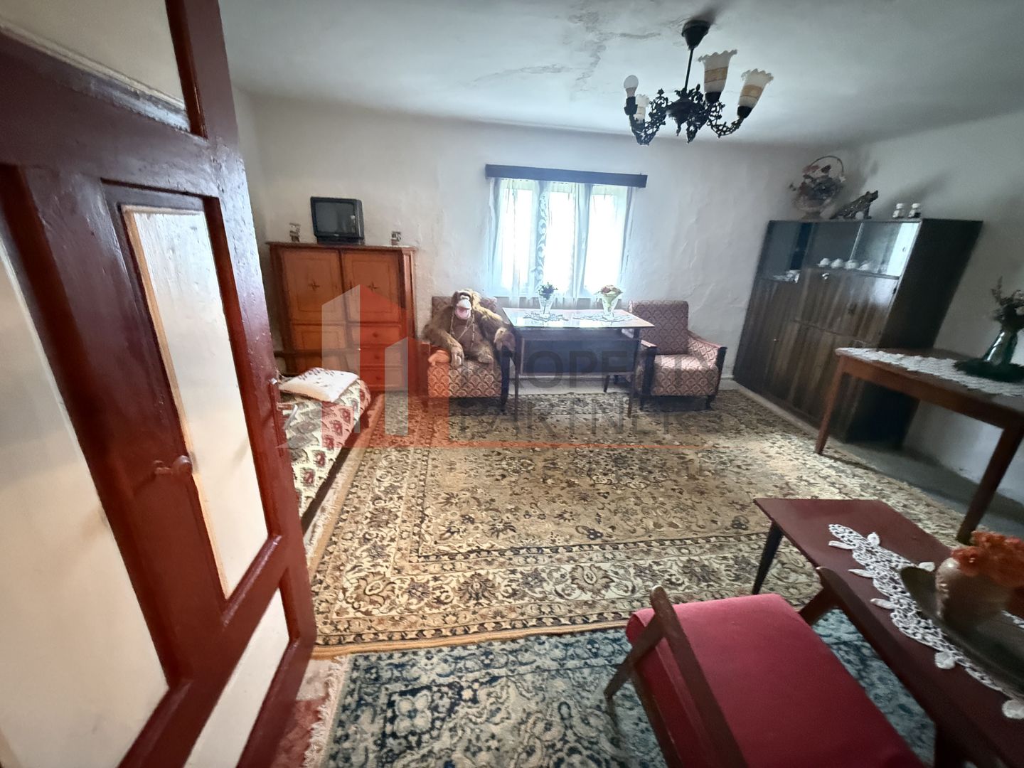 Casă tradițională sat Poarta, comuna Bran teren 4000 mp - Poză 8
