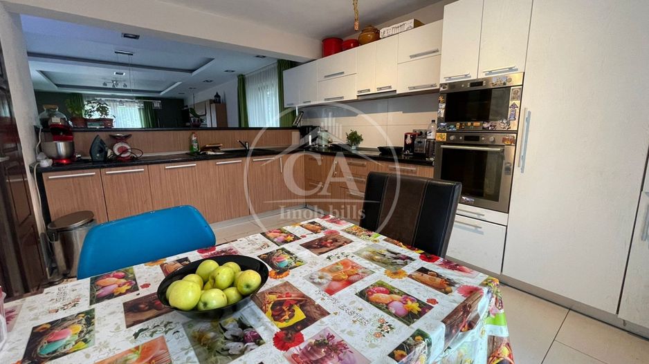 Casa de inchiriat cu 5 camere  in zona Nufaru, Oradea. - Poză 7