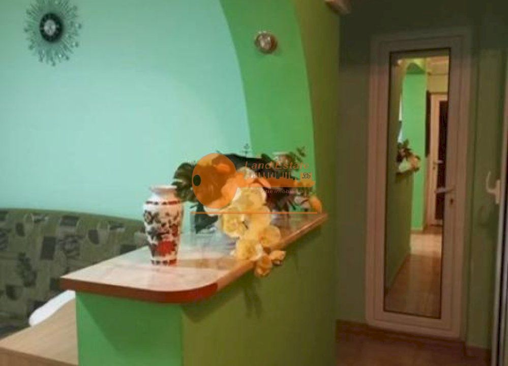 Vanzare 2 camere Oltenitei ( Centrala Termica, an 1981 ) - Poză 3