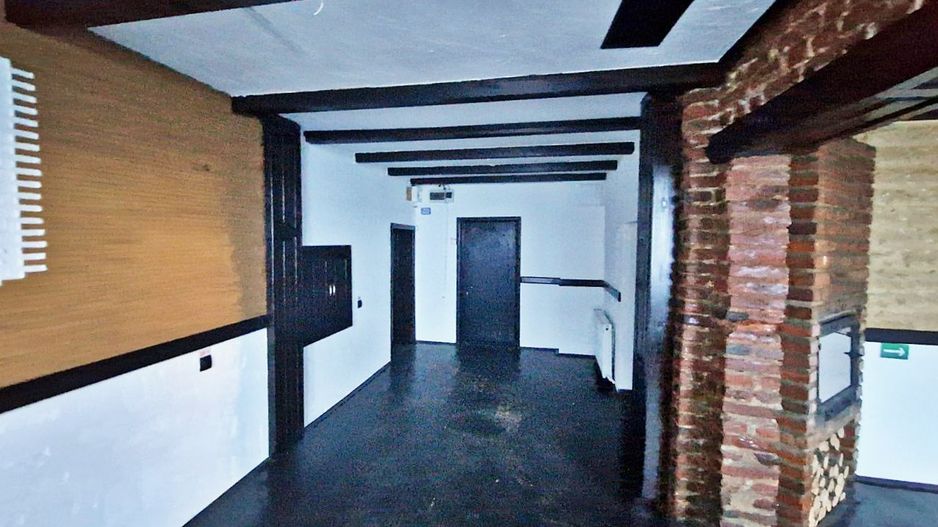 AZURA Imobiliare - Spatiu Comercial Bulevard Ultracentral Pitesti - Poză 5