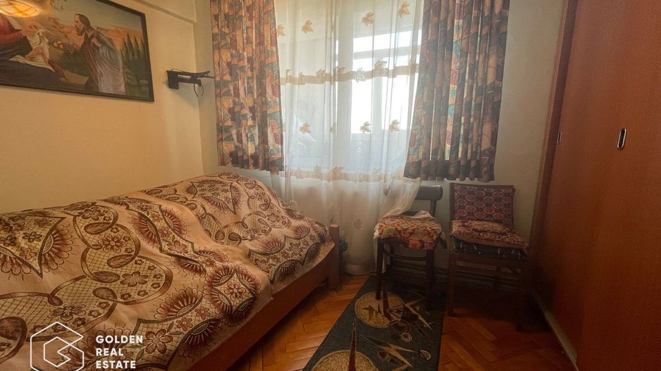 Apartament spațios, decomandat, 4 camere, Soarelui, zona AEM - Poză 6