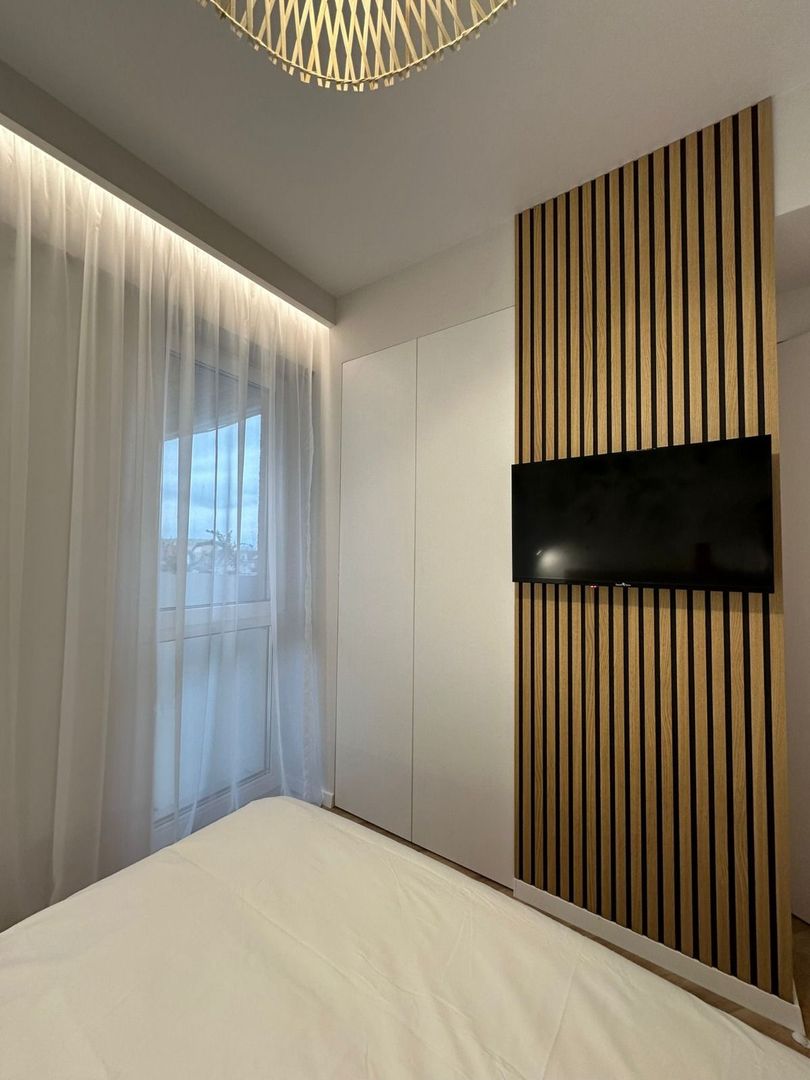 Chirie apartament 3 camere - piscina - parcare subterana, Sibiu - Poză 12