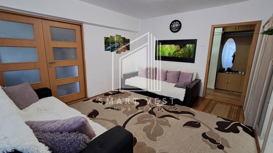 Apartament 3 camere | Etaj 1 | Zona Micro 16 - Poză 1