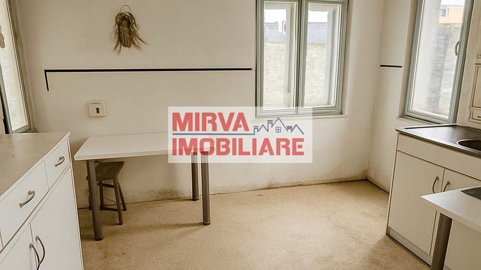 🏡 Casă interbelică cu dublu potențial – Zona Cantacuzino, Ploiești - Poză 12