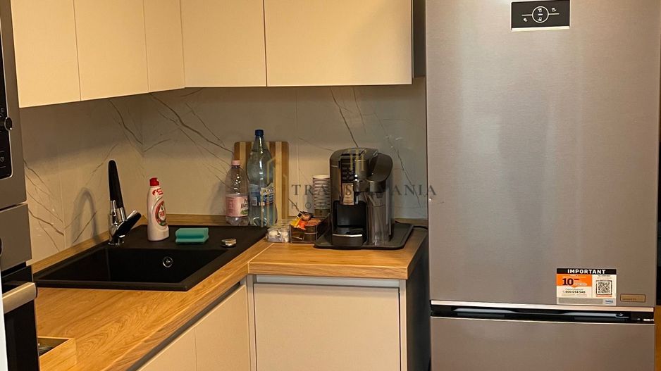 Apartament modern,  decomandat, 3 camere - Poză 3