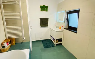 Casă 5 camere, curte, cartier rezidențial Breazu, Rediu - Poză 14