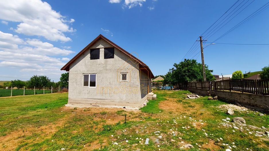 Nazarcea | Casa cu teren de 1000 mp si toate utilitatile la poarta - Poză 2