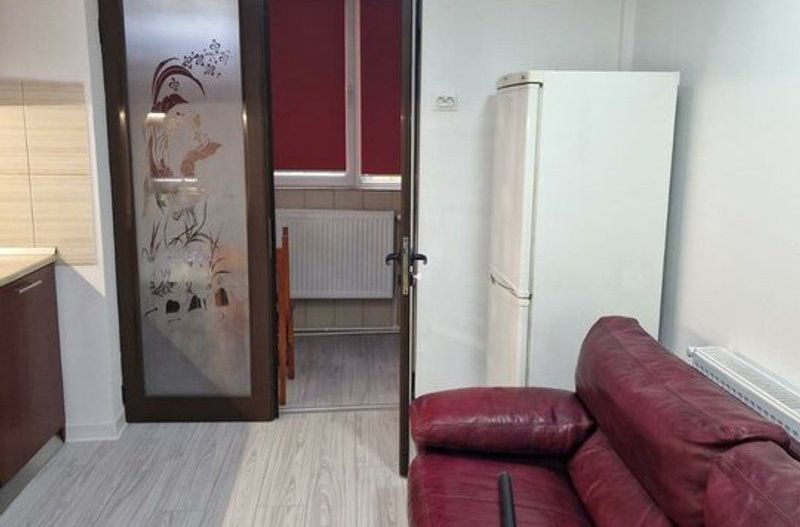 Apartament cu 3 camere, parter - zona Tiglina 2, CEC - Poză 7