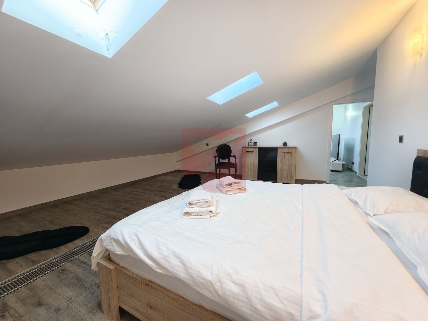 2 apartamente intr-unul singur! - Poză 20