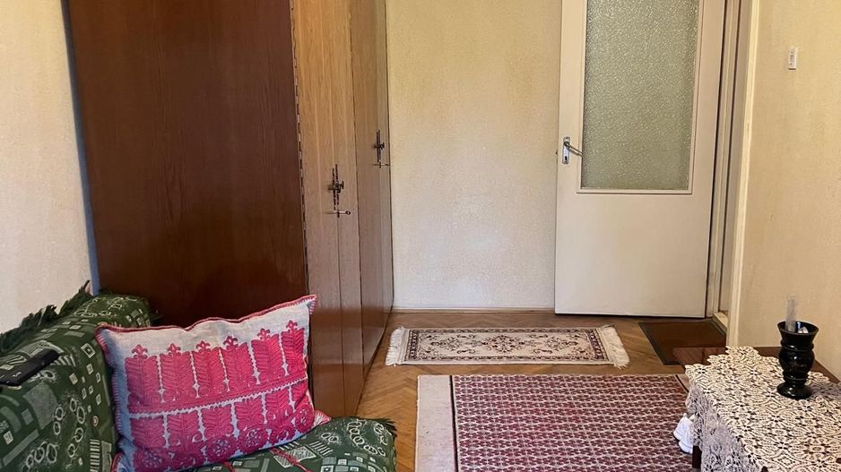 Apartament 3 camere, decomandat, parter, zonă liniștită, Covasna! - Poză 3