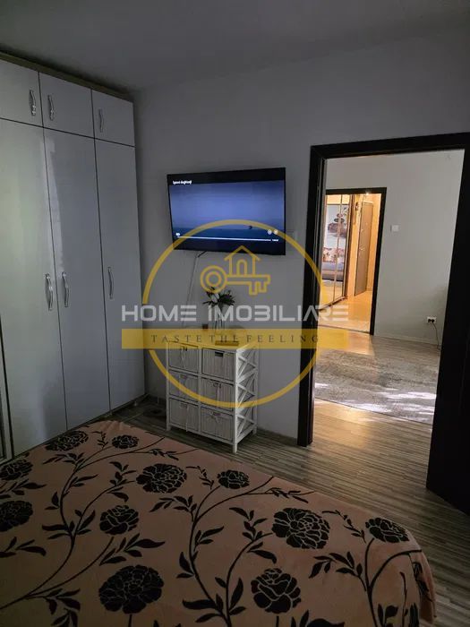 Apartament cu 3 camere/ 60mp/ zona Podu Ros - Poză 2