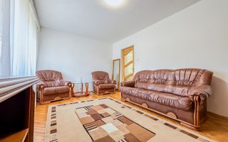 Apartament decomandat la parter inalt cu balcon , 0% comision! - Poză 1