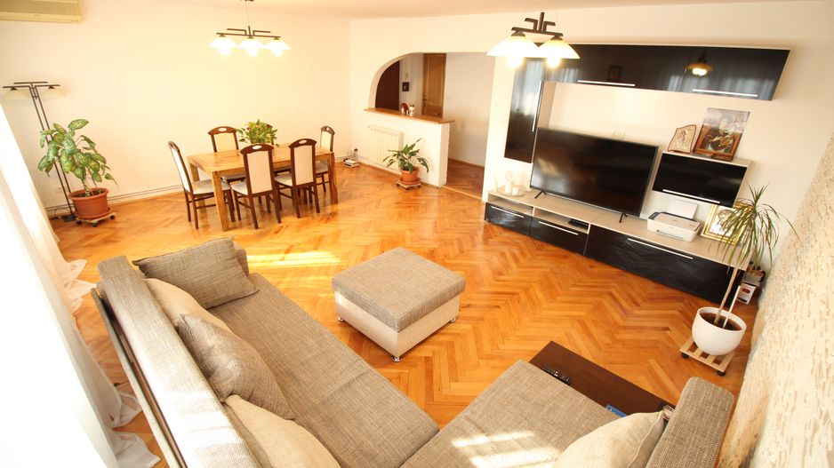 Spațios 3 camere la 5 minute de Iulius Town/comision 0% - Poză 1