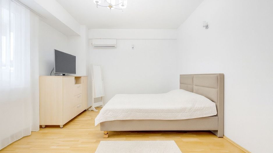 Apartament spatios 4 camere pe Calea Floreasca - Poză 6