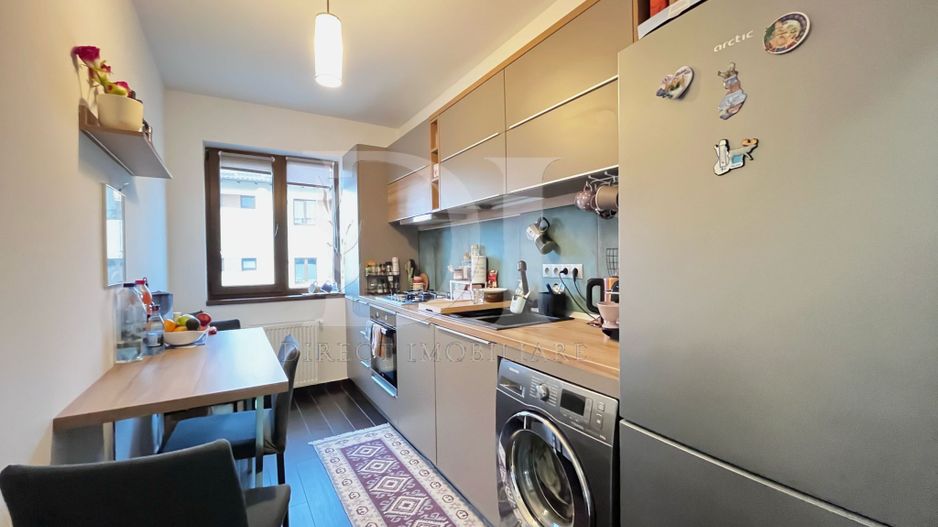 Apartament decomandat  / etaj intermediar / Zona Parcul Poligonului - Poză 4