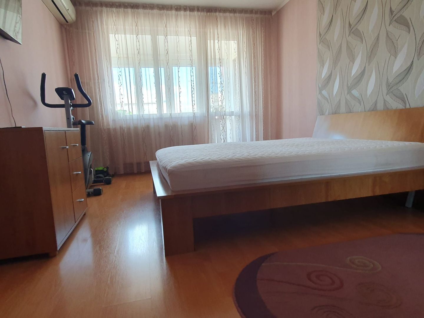 De vanzare apartament 3 camere Dristor-Baba Novac - Poză 9