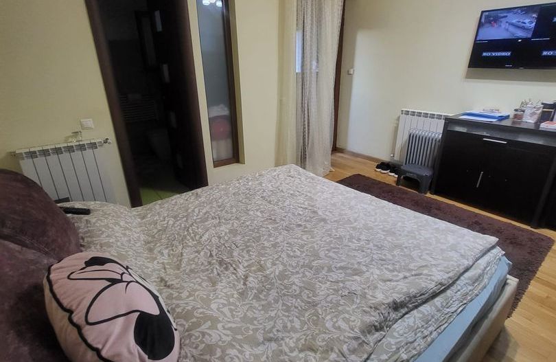 Apartament 5 camere 161 mp, zona Decebal, bloc 2006, curte, ideal investitie - Poză 17